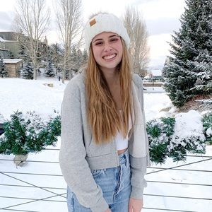 Meet your Posher, Caroline